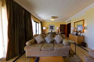 4242fd60703fd0916fbd858f82b09eb8